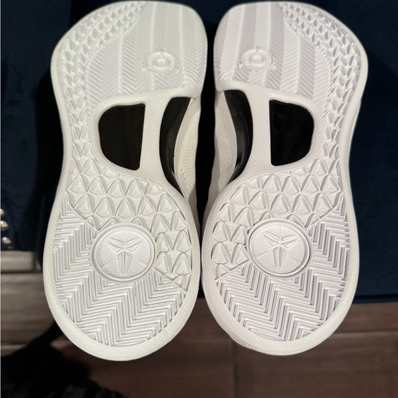 NIKE KOBE VIII PROTRO men’s size 9.5 original box & receipt Brand new never worn - Picture 6 of 12